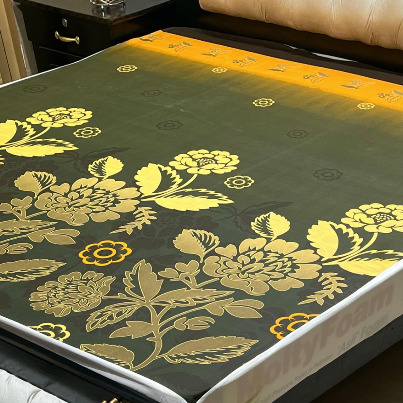 Available Designs of Fancy printed Waterproof Mattress Fitted BedSheet 💯% Waterproof Mattress Protector Bedsheet