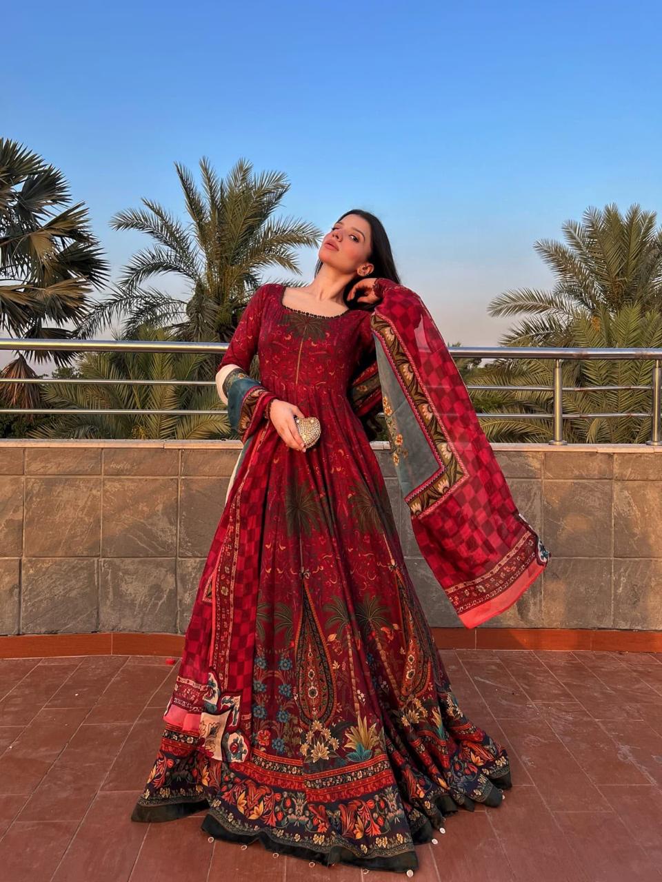Digital Printed Doria Lawn Frock With Plain Doria Lawn Flapper & Digital Print Munar Lawn Dupatta 3pc Dress