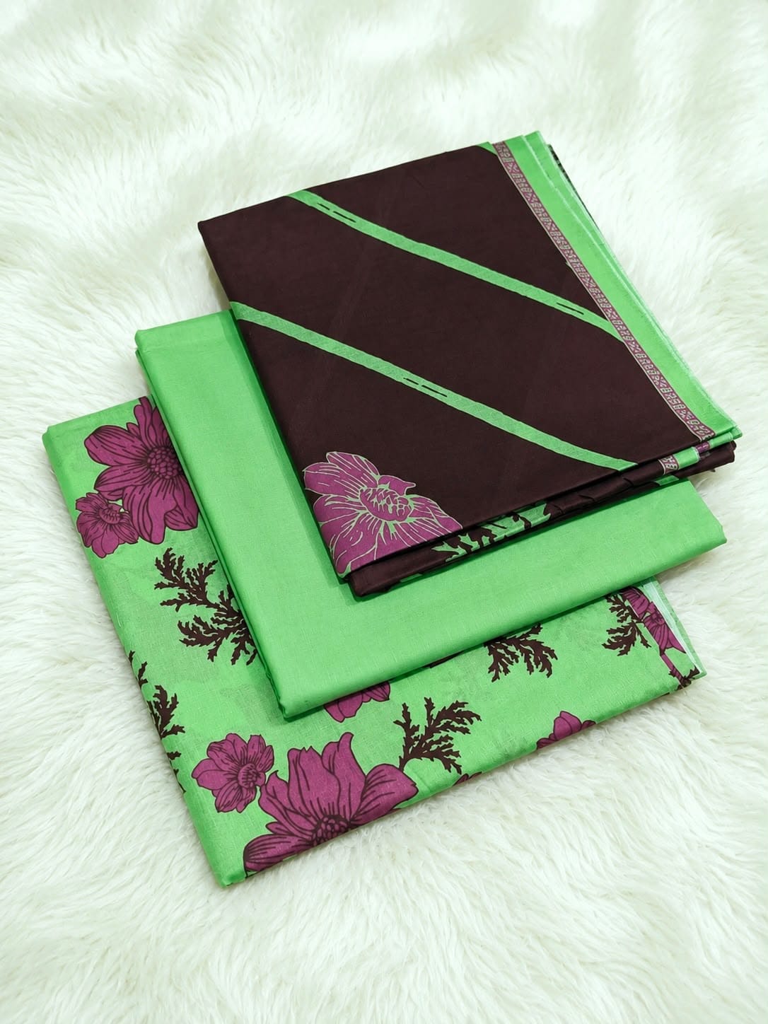 Bin saeed, bonanza 3PCs   LAWN